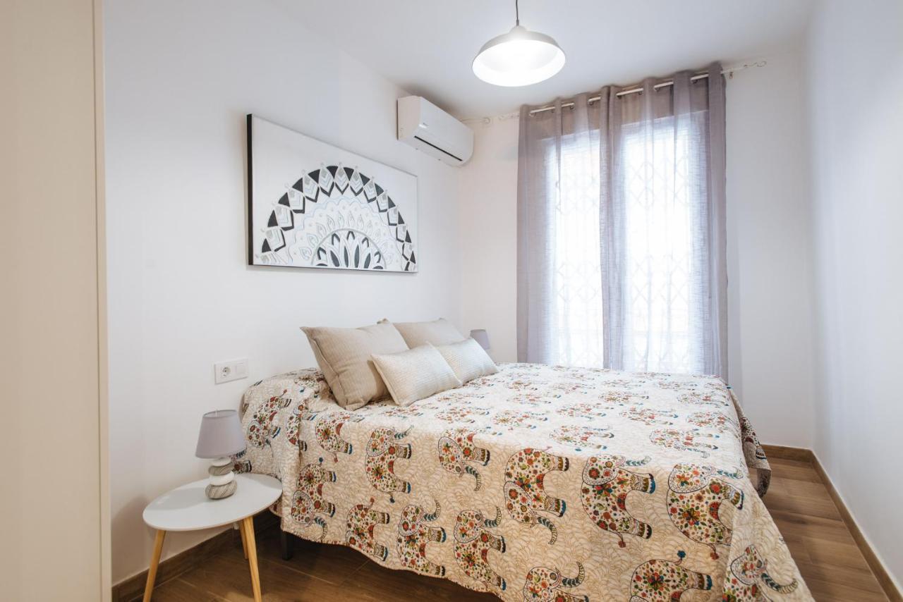 El Apartamento Del Reloj De Sol Sevilla Kültér fotó