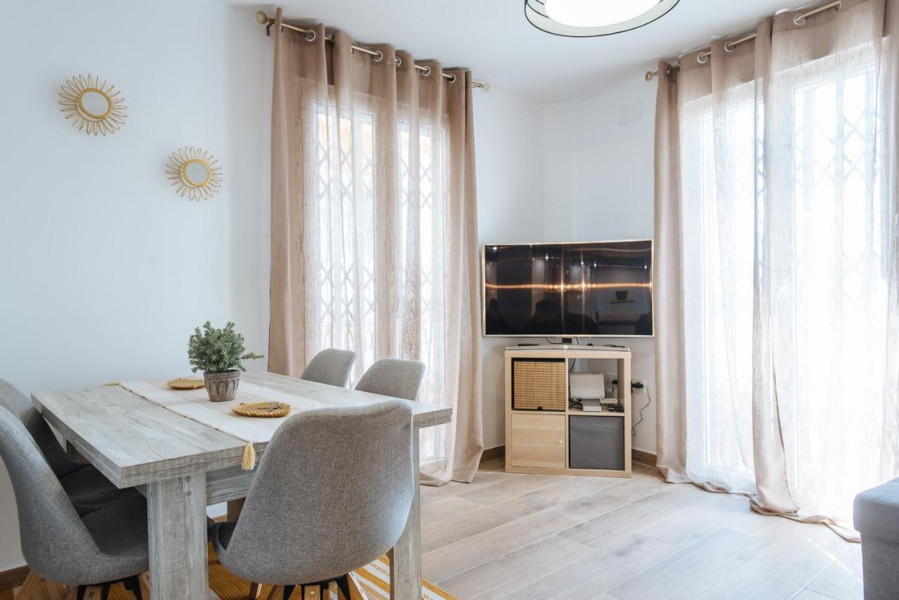 El Apartamento Del Reloj De Sol Sevilla Kültér fotó